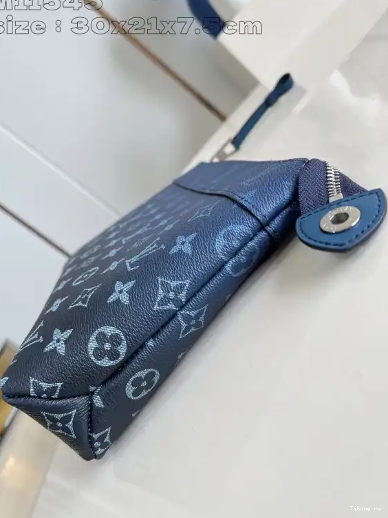 Affordable VOYAGE SOUPLE-30*21*7.5CM POCHETTE LOUIS VUITTON 0522